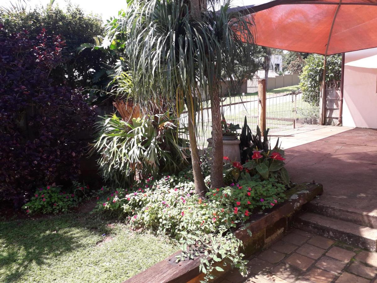 Birdcage B&B Amanzimtoti Exterior foto